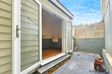 Rear Courtyard