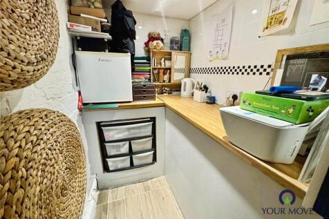 Hobby Room