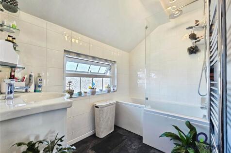 Bathroom/Wc