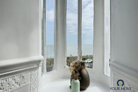 Oriel Window