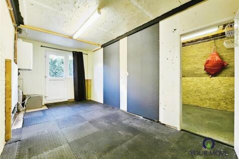 Garage 1