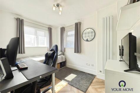 Bedroom 4/Office
