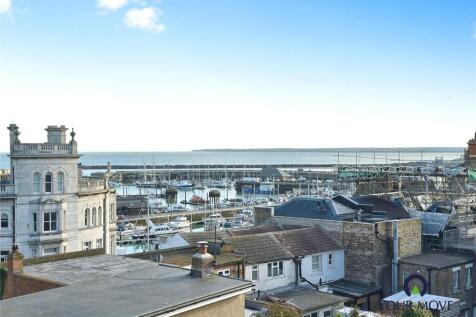 Seaviews Top Floor