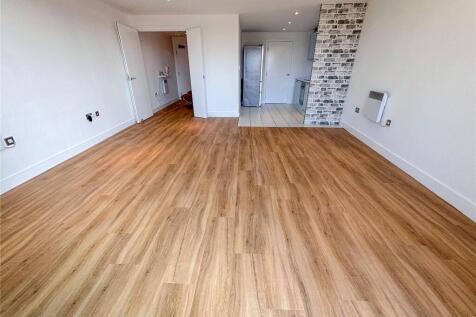 Living Room/Kitchen
