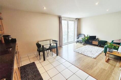 Kitchen/Living Area