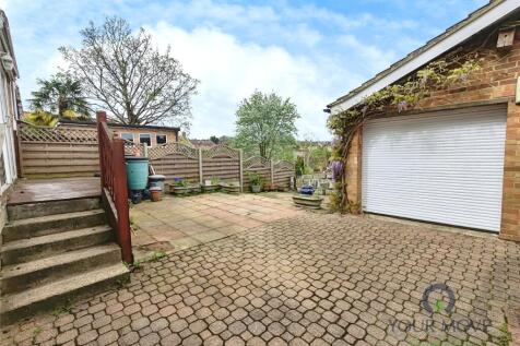 Driveway &amp; Garage