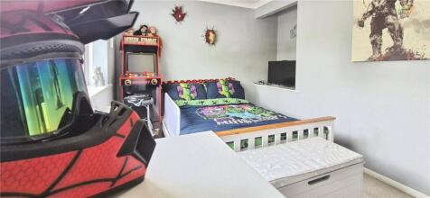 Bedroom 2 (1)