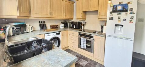 Kitchen (2)