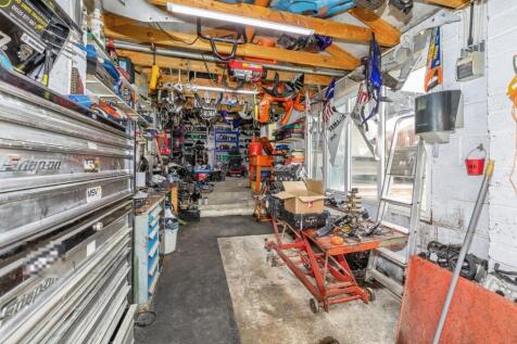Large Workshop