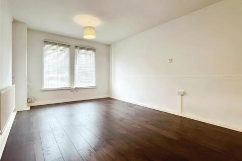 Living Room/Bedroom