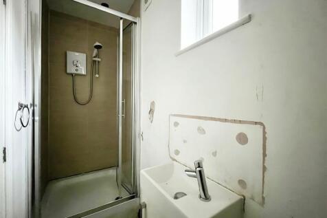Shower Room W.C