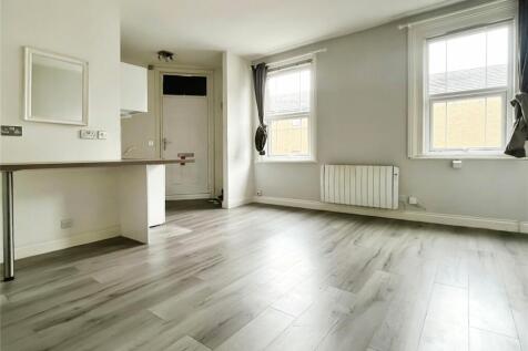 Studio Room