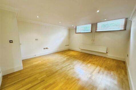 Living Room/Diner