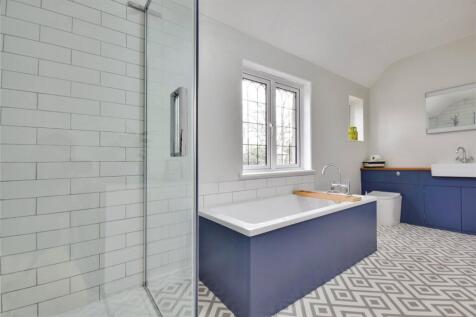 Bath/Shower Room W.C