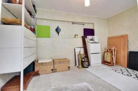 Outhouse/Office