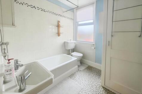 Bathroom W/C