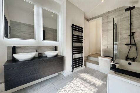 Bathroom W/C