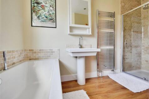 Bath/Shower Room