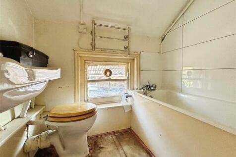 Top Floor Bathroom
