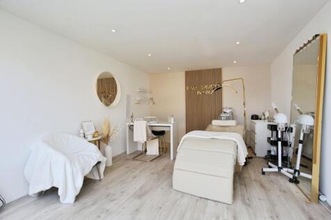 Beauty Studio