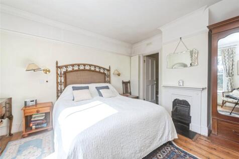 Bed 1