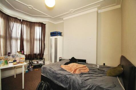 Lounge/Bed 4
