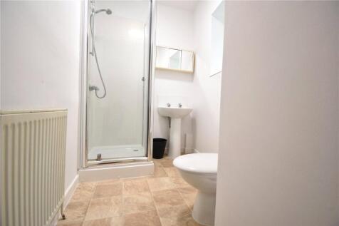Gff Shower Room