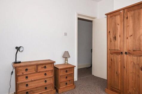 F3 Bedroom
