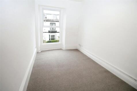 F4 Bedroom