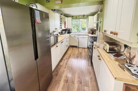 Kitchen/Breakfast Rm