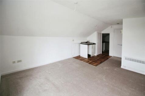 Lounge/Kitchen