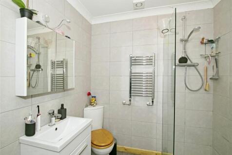 Upstairs Shower