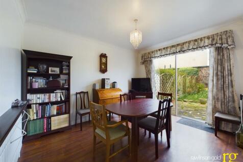 CAM02900G0-PR0068-STILL003.jpg