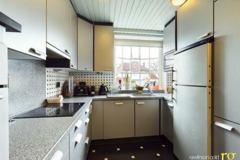 CAM00154P1-PR0154-STILL02.jpg