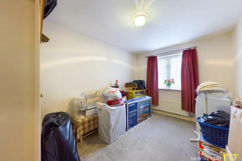 CAM00154P1-PR0028-STILL01.jpg
