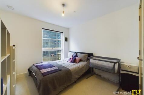 CAM02900G0-PR0197-STILL002.jpg