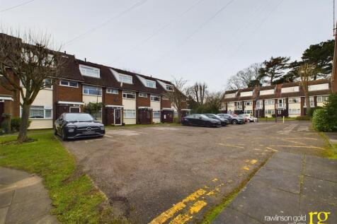 CAM02900G0-PR0198-STILL012.jpg