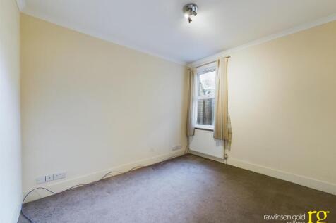 CAM02900G0-PR0178-STILL002.jpg