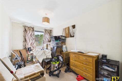 CAM02900G0-PR0244-STILL007.jpg