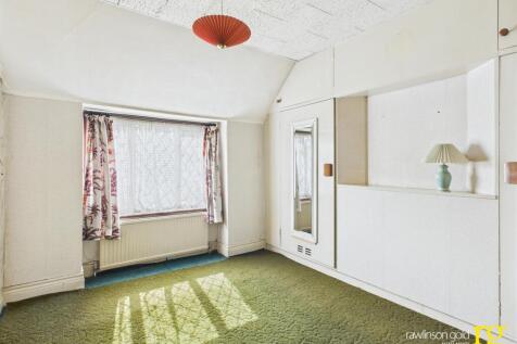 CAM02900G0-PR0264-STILL005.jpg
