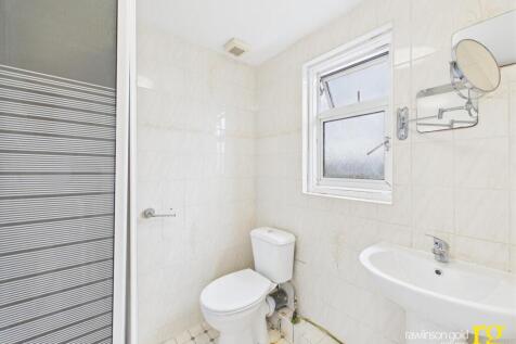 CAM02900G0-PR0276-STILL003.jpg