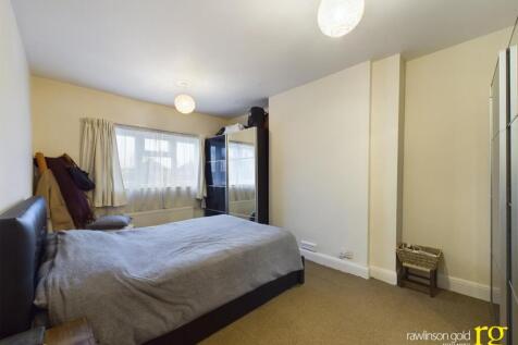 CAM02900G0-PR0199-STILL005.jpg