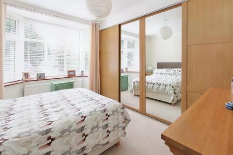 bed 1 (Portal Size).JPG