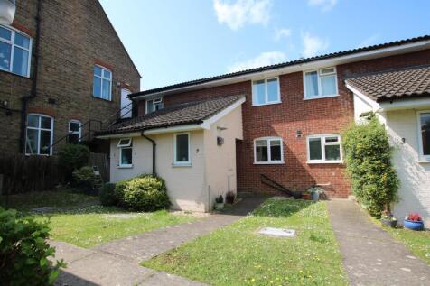 2-Owen-Place-Front-June.JPG