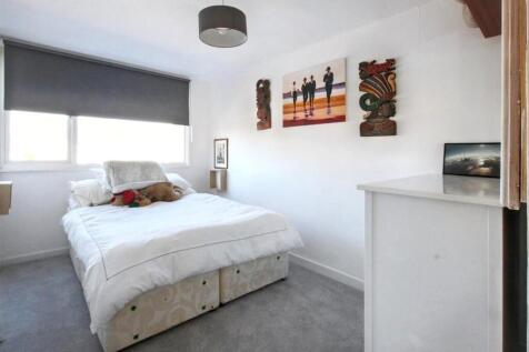tm bed 2.JPG