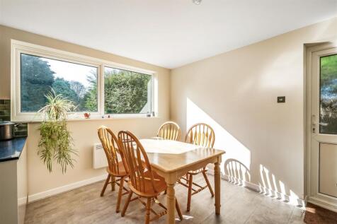 49-Badingham-Drive-17.jpg