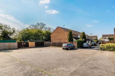 26-Boleyn-Walk-14.jpg