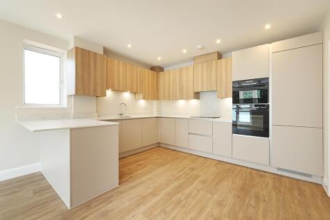 1-CobhamRd-Apt-5-Kitchen-7695.jpg