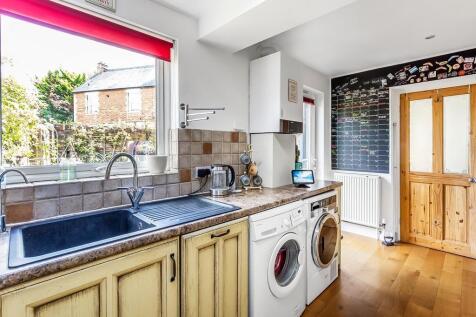 4-Waverley-Place-11.jpg