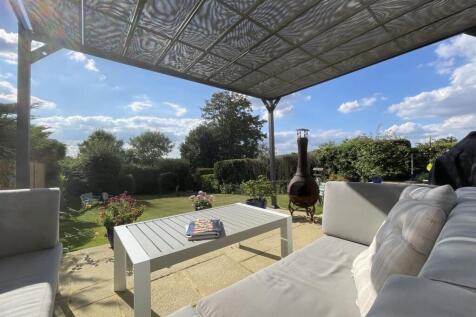 patiofurniturewide.jpg